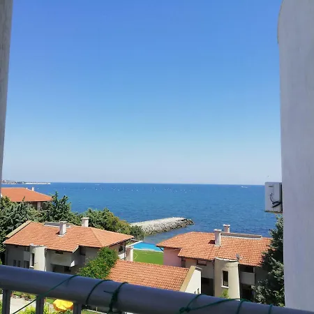 Eltrade In Vista Del Mar 아파트 라브다